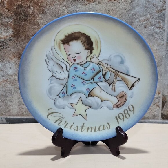 Schmid Hummel Christmas 1989 Angelic Musician Decorative Wall Hanging Plate - Picture 8 of 12